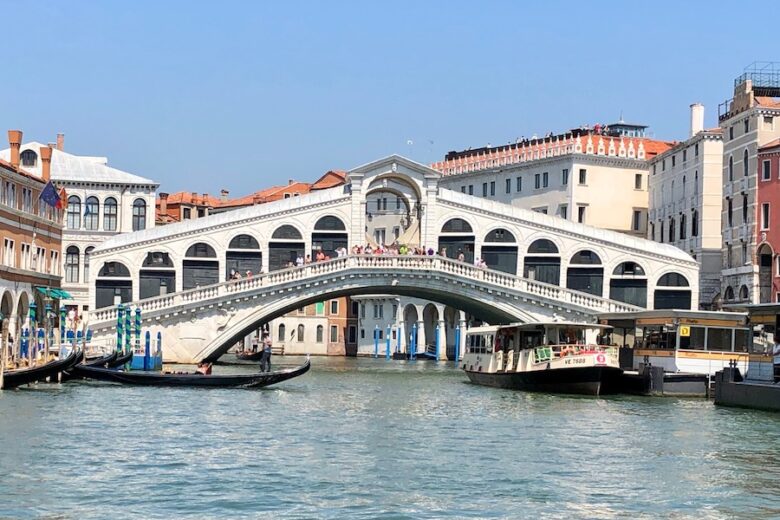Venice-rialto-bridge